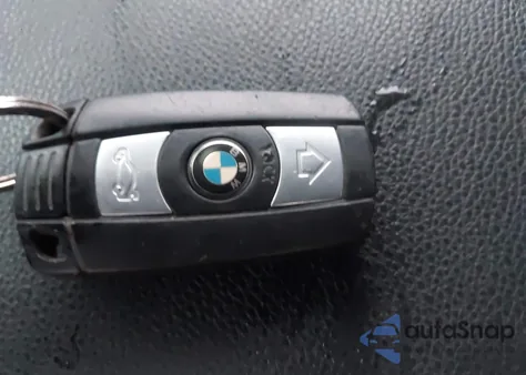 2008 BMW 328I из США, поврежденный, VIN WBAWB33518P135775